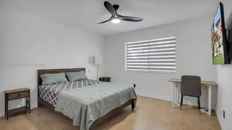 3251 Inverrary Boulevard W Lauderhill FL 33319