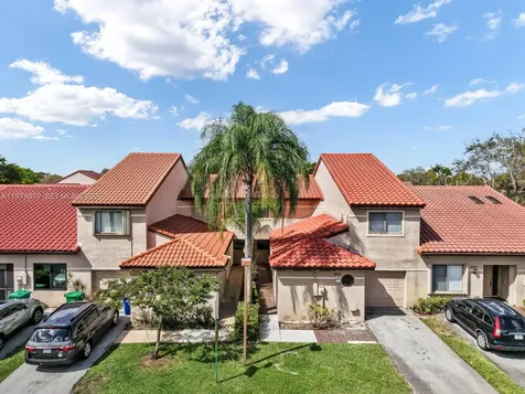 3251 Inverrary Boulevard W Lauderhill FL 33319