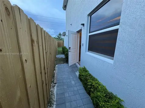 2623 SE 8th Court Homestead FL 33035