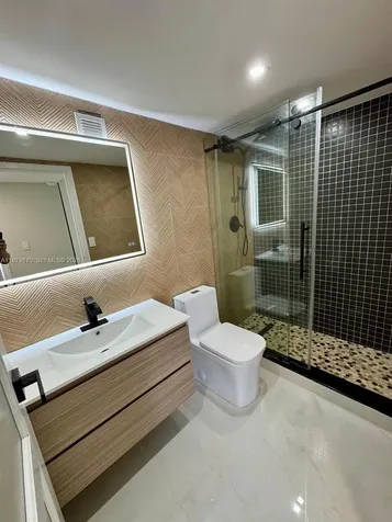 17021 N Bay Road Sunny Isles Beach FL 33160
