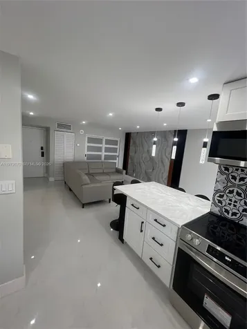 17021 N Bay Road Sunny Isles Beach FL 33160