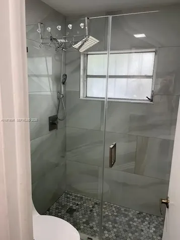 800 NW 29th Terrace Miami FL 33127