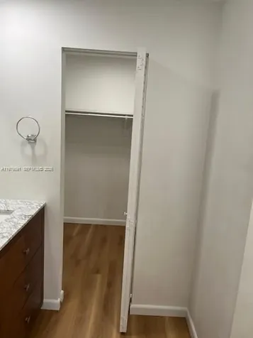 800 NW 29th Terrace Miami FL 33127