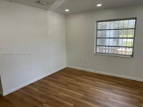 800 NW 29th Terrace Miami FL 33127
