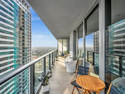 121 NE 34th Street Miami FL 33137