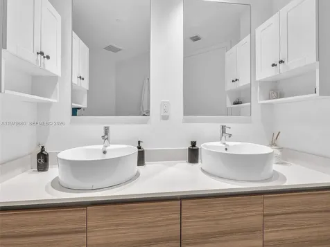 121 NE 34th Street Miami FL 33137