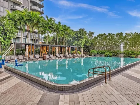 121 NE 34th Street Miami FL 33137