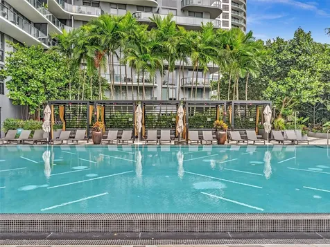 121 NE 34th Street Miami FL 33137