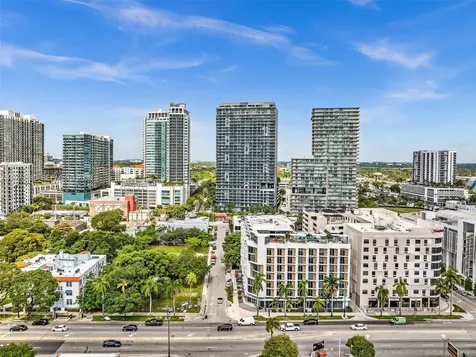 121 NE 34th Street Miami FL 33137