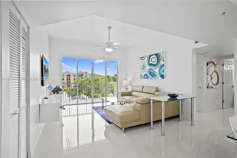 529 E Sheridan Street Dania Beach FL 33004