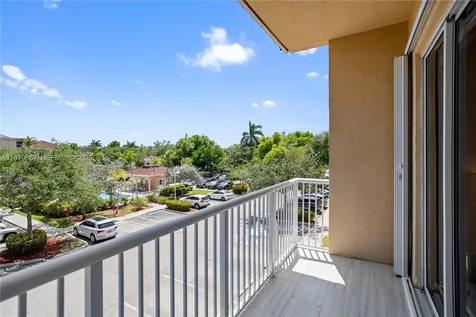 529 E Sheridan Street Dania Beach FL 33004