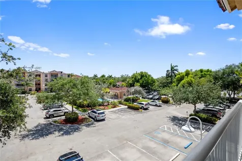 529 E Sheridan Street Dania Beach FL 33004