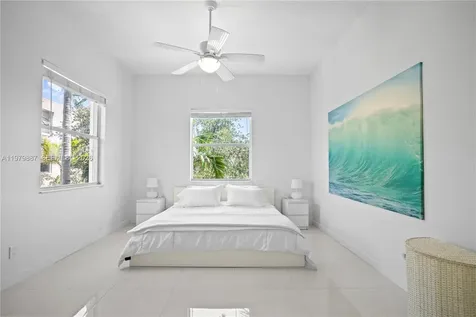 529 E Sheridan Street Dania Beach FL 33004