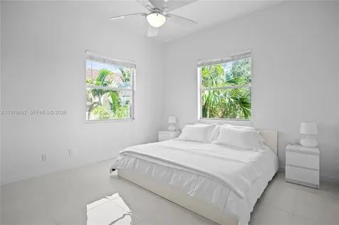 529 E Sheridan Street Dania Beach FL 33004
