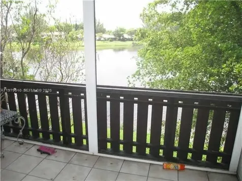 Lauderhill FL 33319