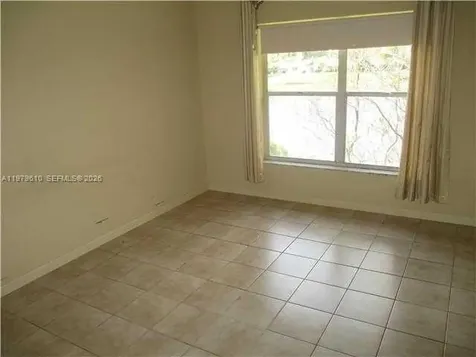 Lauderhill FL 33319