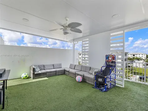 25888 SW 139th Pth Homestead FL 33032