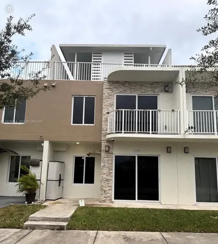 25888 SW 139th Pth Homestead FL 33032