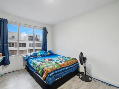25888 SW 139th Pth Homestead FL 33032