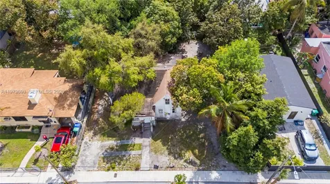 98 NE 70th Street Miami FL 33138