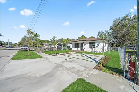 1735 NW 84th Street Miami FL 33147