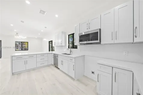 1735 NW 84th Street Miami FL 33147