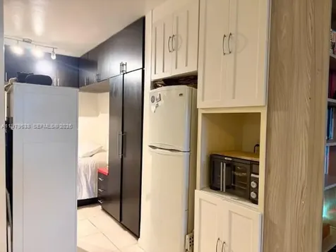2445 Lake Pancoast Drive Miami Beach FL 33140