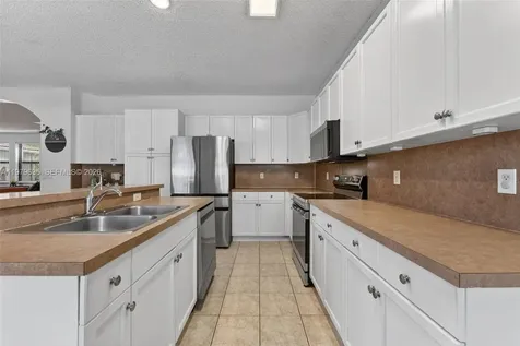 5080 SW 163rd Avenue Miramar FL 33027