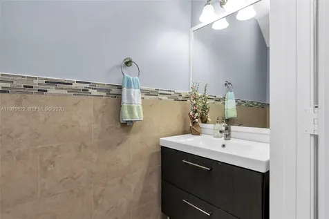 3892 Tree Top Drive Weston FL 33332