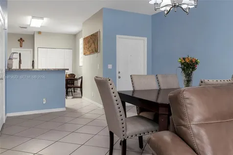 3892 Tree Top Drive Weston FL 33332