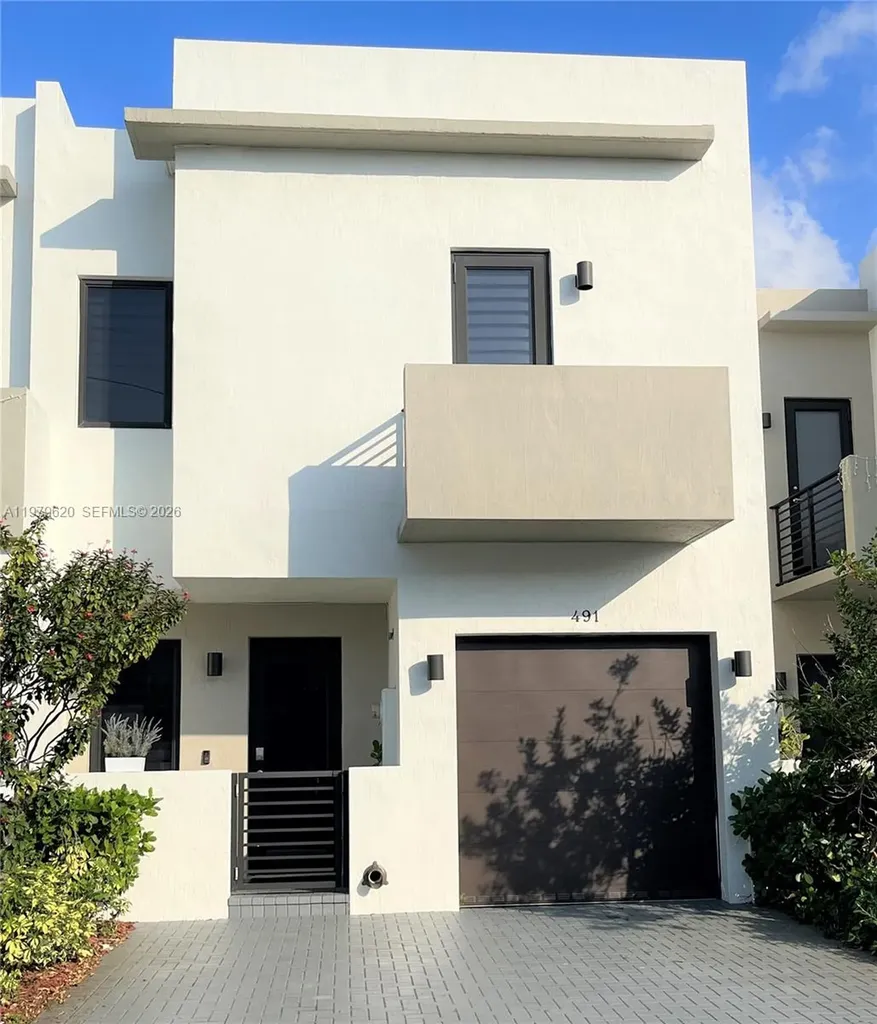 491 SW 91st Place Miami FL 33174