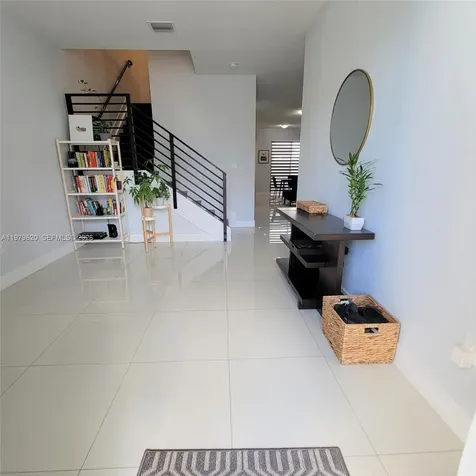 491 SW 91st Place Miami FL 33174