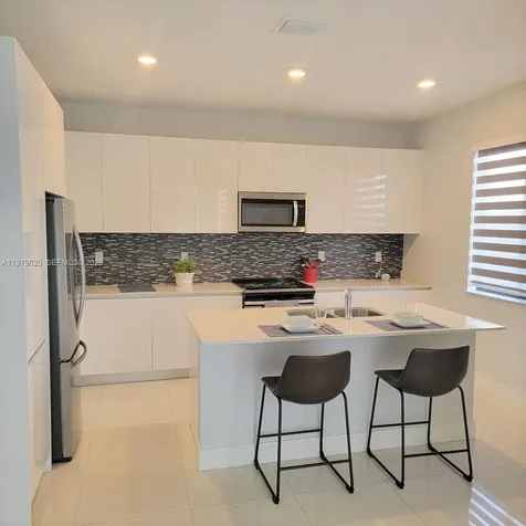 491 SW 91st Place Miami FL 33174