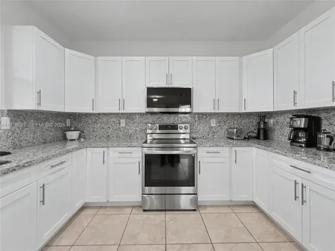 363 NE 25th Terrace Homestead FL 33033