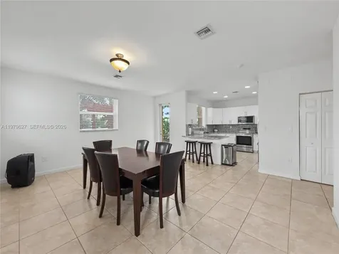 363 NE 25th Terrace Homestead FL 33033