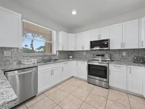 363 NE 25th Terrace Homestead FL 33033