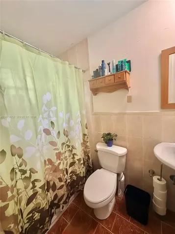 17991 SW 136th Avenue Miami FL 33177