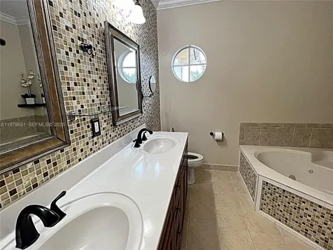 601 S Federal Highway Lake Worth FL 33460