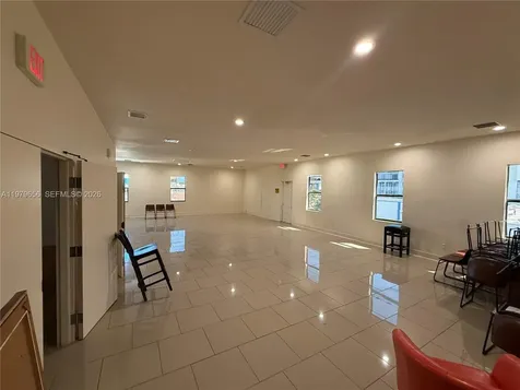 219 N 21st Avenue Hollywood FL 33020