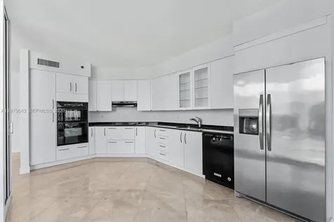 19111 Collins Avenue Sunny Isles Beach FL 33160
