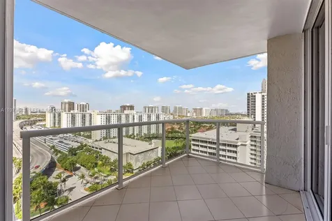 19111 Collins Avenue Sunny Isles Beach FL 33160