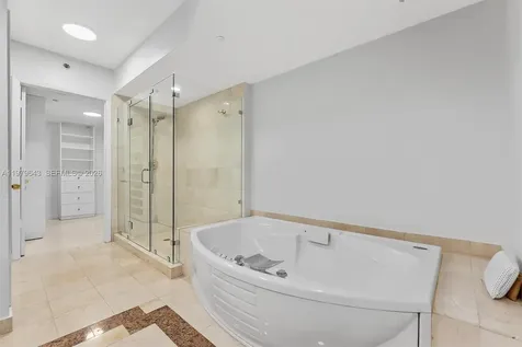 19111 Collins Avenue Sunny Isles Beach FL 33160