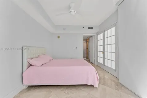 19111 Collins Avenue Sunny Isles Beach FL 33160