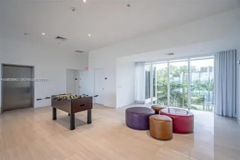 19111 Collins Avenue Sunny Isles Beach FL 33160