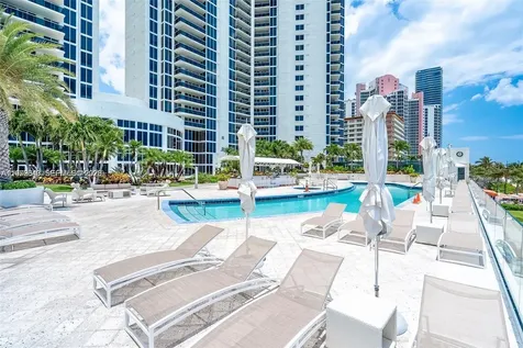 19111 Collins Avenue Sunny Isles Beach FL 33160