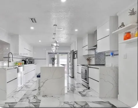 12121 SW 107th Street Miami FL 33186