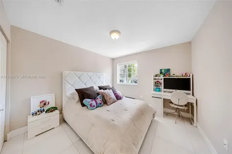 10917 NW 59th Street Doral FL 33178
