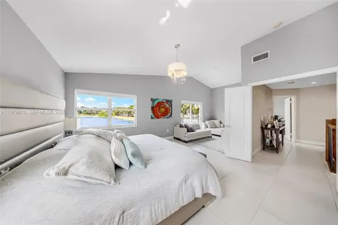 10917 NW 59th Street Doral FL 33178