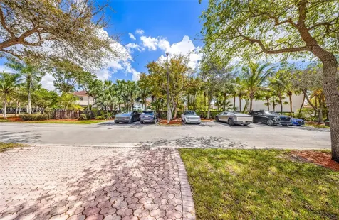 10917 NW 59th Street Doral FL 33178