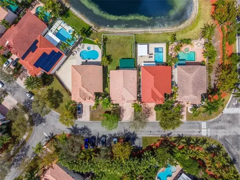 10917 NW 59th Street Doral FL 33178